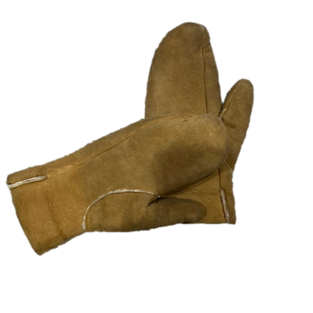 Womans Sz Shearling mittens